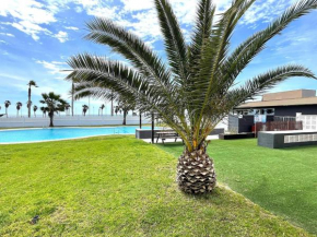 Playa Serena with private terrace in front of sea
